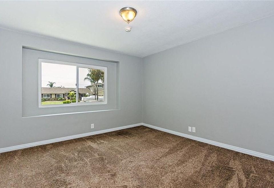 2nd image of 1451 Nicholas Dr