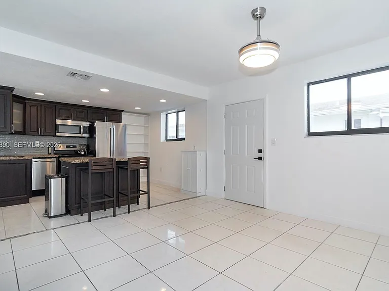 2729 SW 67th Ave — Photo 12