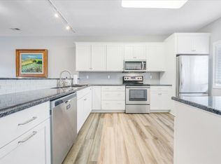 1137 Mariners Way APT 38, Huddleston, VA 24104