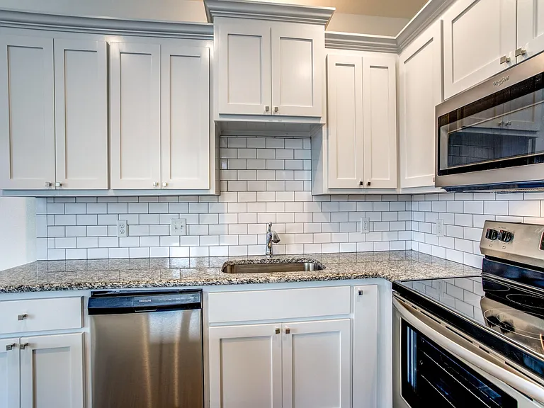 117 Dealva Ct — Photo 6