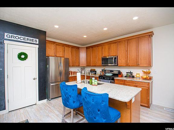3rd image of 14914 S Thunder Horse Ln