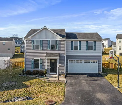 34 Chatham Cir Photo 1