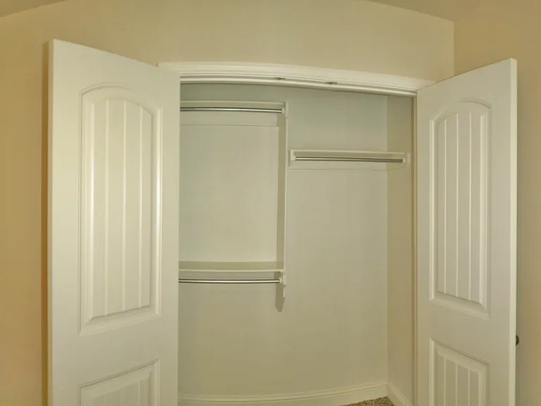 1109 Lizzard Ct — Photo 13