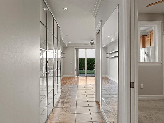 5th image of 45595 Tamihi Way #109B