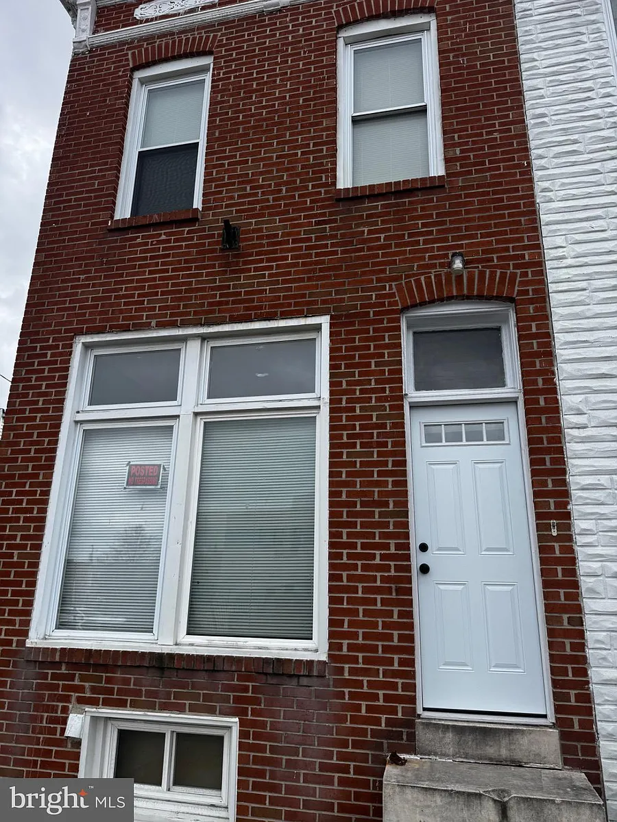 Building Photo - 2619 E Fayette St