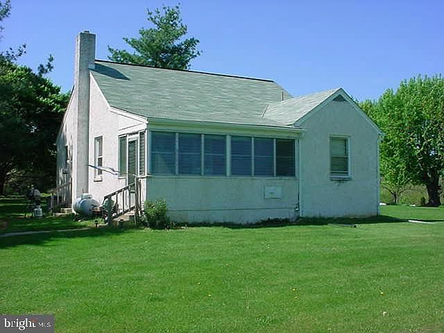 1st image of 441 Frogtown Ln
