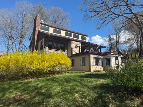 37 Mekeel Street, Katonah, NY 10536