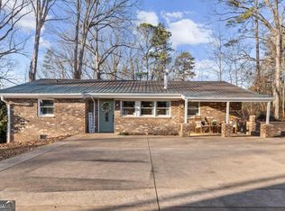 487 Golf Course Rd, Winder, GA 30680