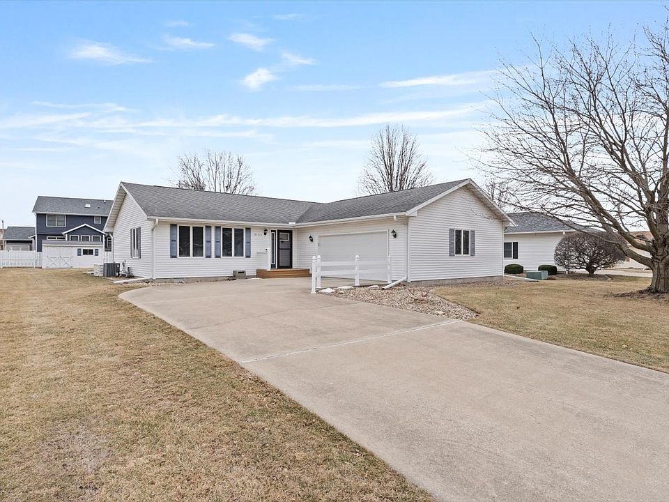 1st image of 3125 Castlebury Pl