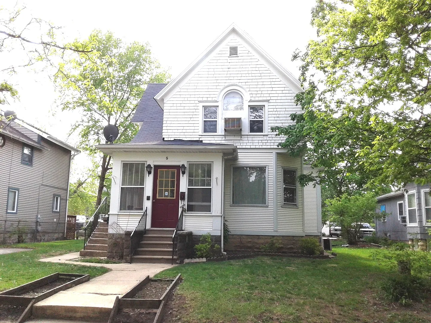 5 Blackman Ave photo 1