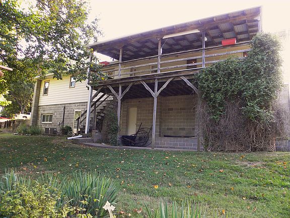 3rd image of 616 N 15th St
