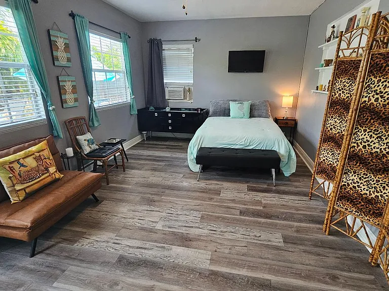 with Double Bed & Separate A/C System