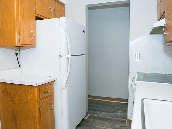 4th image of 1100 Dale St N #101