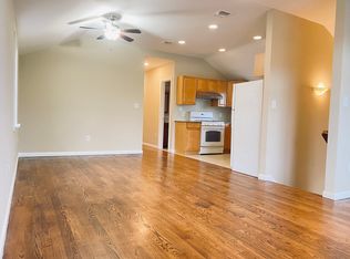 4204 216th St #2, Bayside, NY 11361