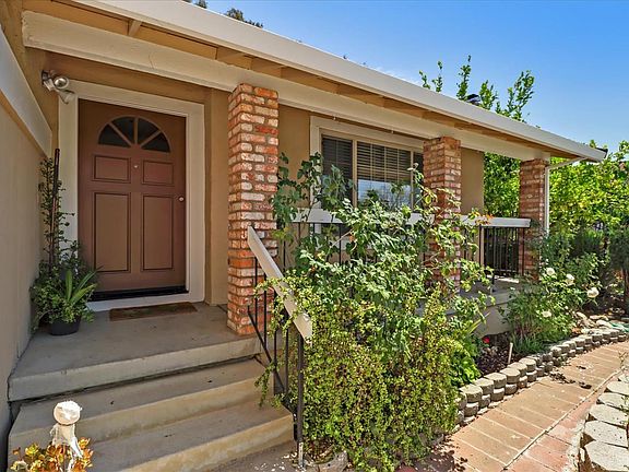 4th image of 2235 Golden Dew Cir