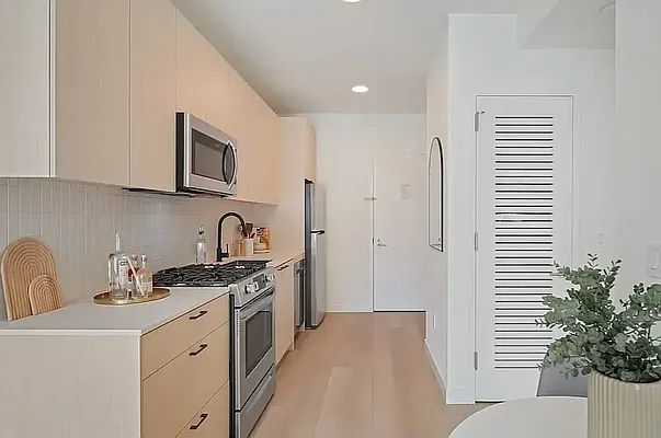 Rented by Living New York | media 6