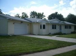 1405 N 21st St, Council Bluffs, IA 51501