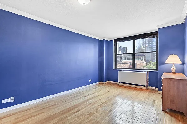 Sold by Real Direct | media 4