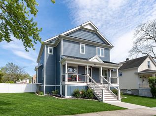 3939 Madison Ave, Brookfield, IL 60513