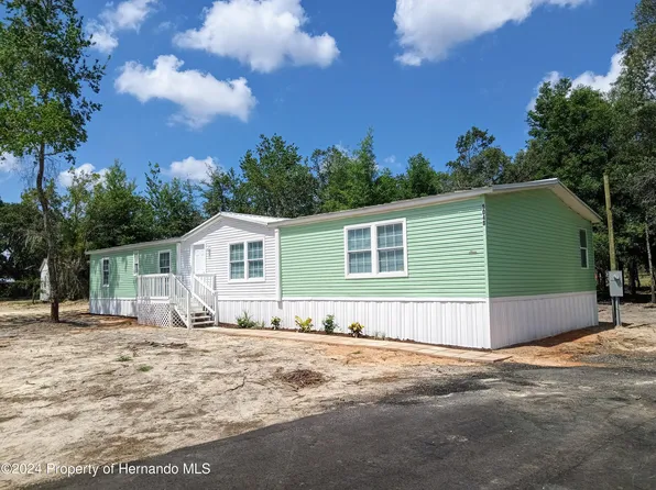 5048 S Chickadee Ave, Lecanto, FL 34461