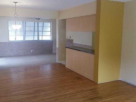 LIVING DINING ROOM COMBO