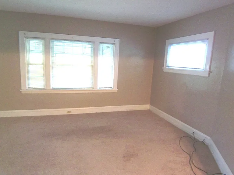 1493 Larchmont Ave #UP — Photo 14
