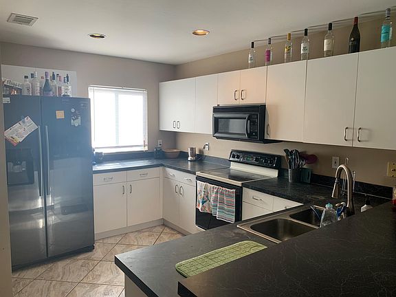 kitchen has all appliances