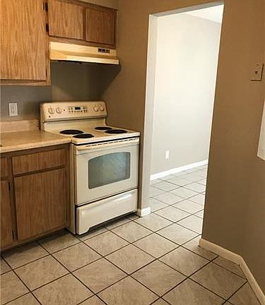 5th image of 214 Hancock Bridge Pkwy APT 4