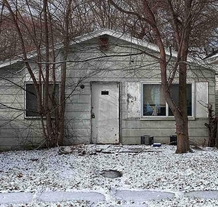 8073 Burnette