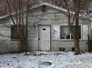 8073 Burnette St, Detroit, MI 48204