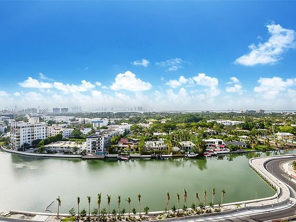 5th image of 2555 Collins Ave APT 1708
