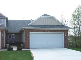 654 Shoreview Ct, Fenton, MI 48430