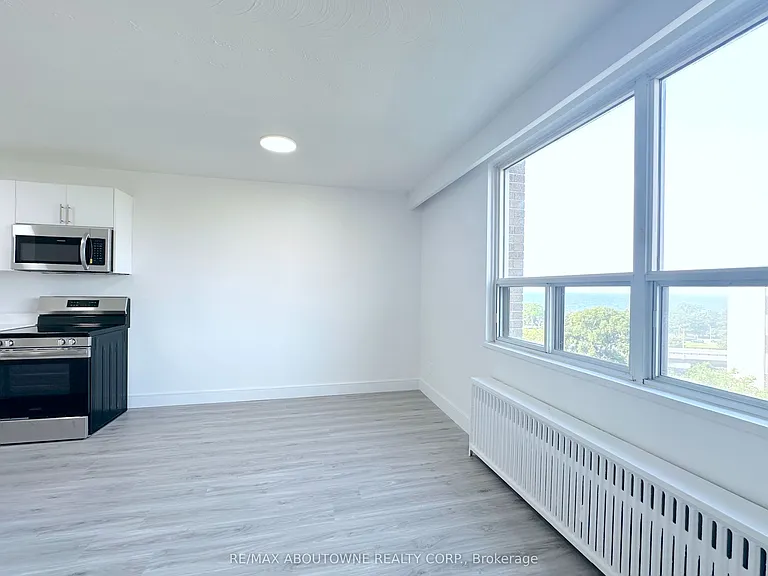 79 Jameson Ave #716 — Photo 8