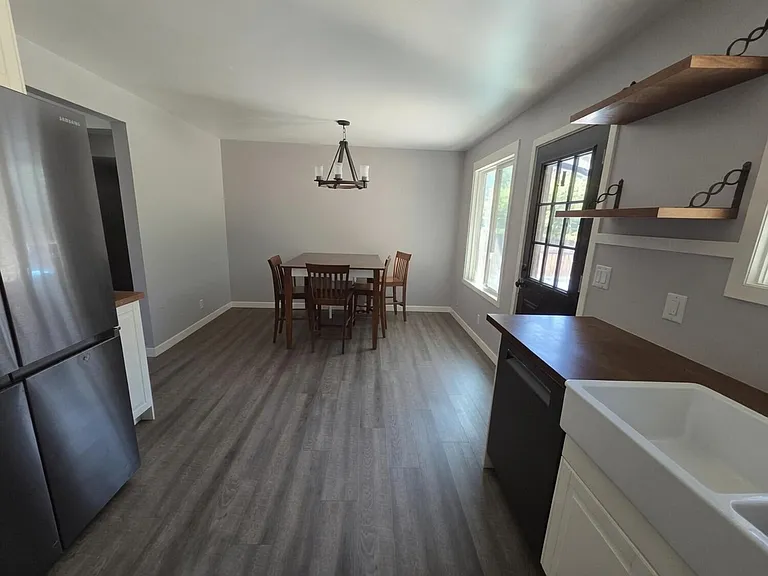 1561 W Ponderosa Ln — Photo 14