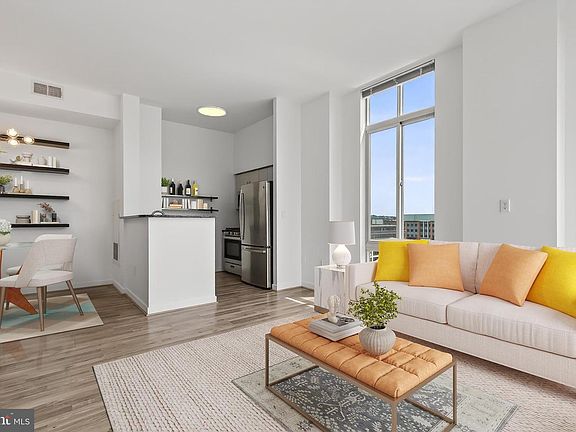 5th image of 1000 New Jersey Ave SE #Penthouse 20