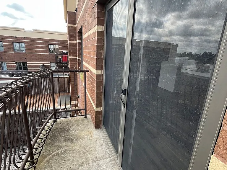 6831 Main St #323 — Photo 15