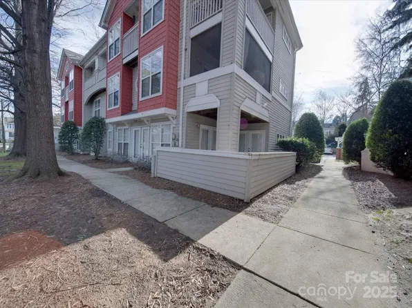 1162 W 1st St, Charlotte, NC 28202