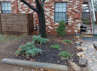 406 N Elm St APT A, Arlington, TX 76011