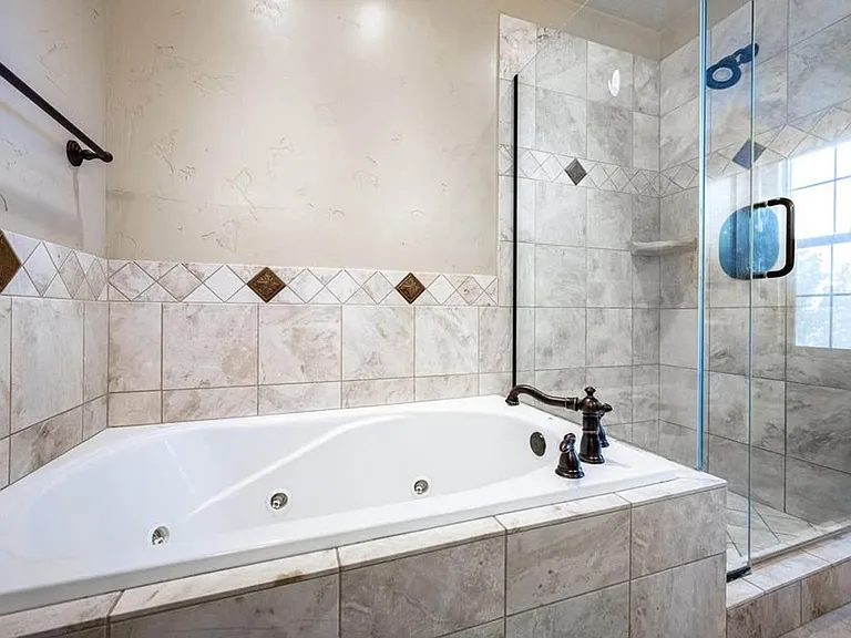 1055 W Province Way #110 — Photo 22