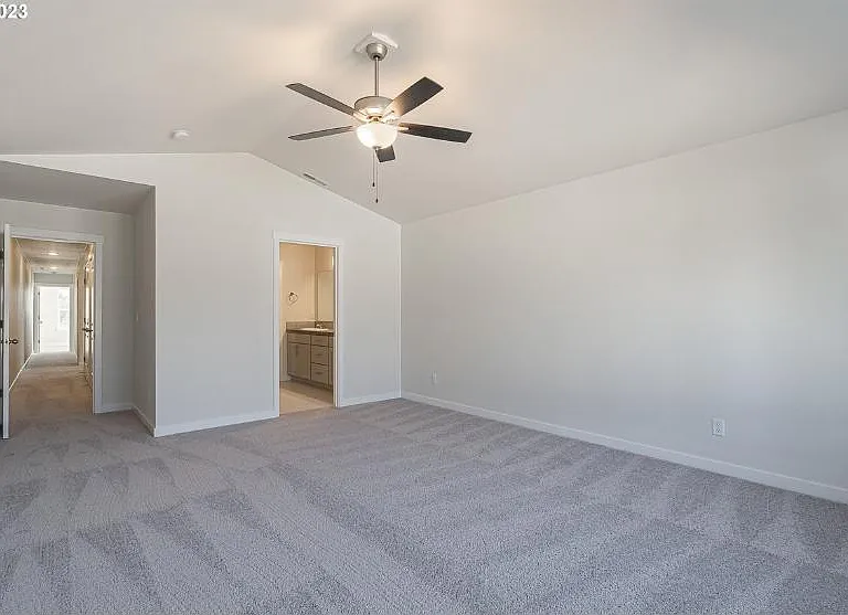 1731 NE Waterfront St — Photo 23