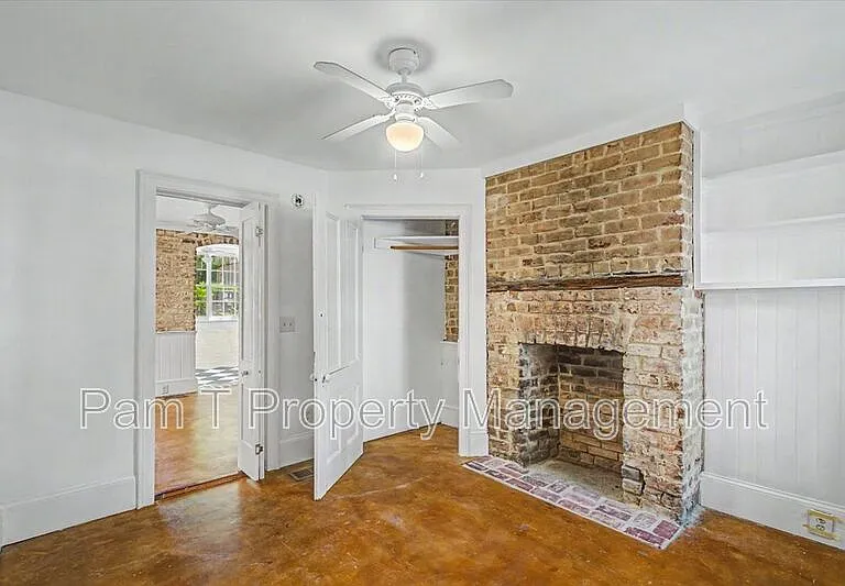 521 E Harris St #A — Photo 15