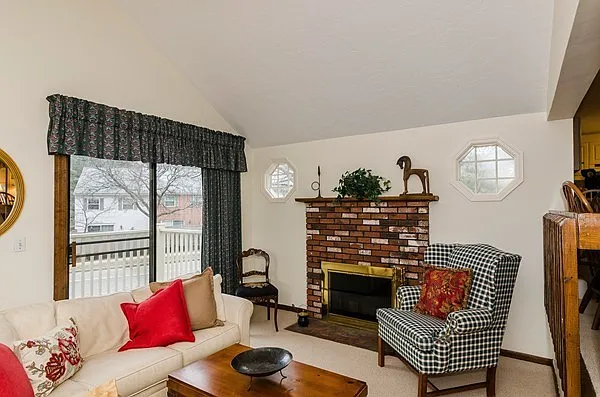 21 Eliot St — Photo 1