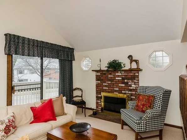 21 Eliot St, Chestnut Hill, MA 02467