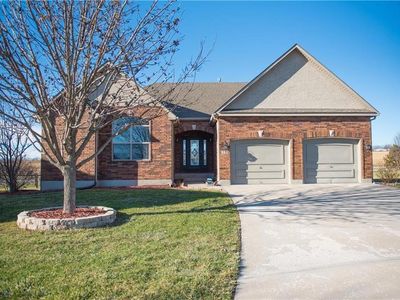 716 Redtop Ln, Raymore, MO, 64083