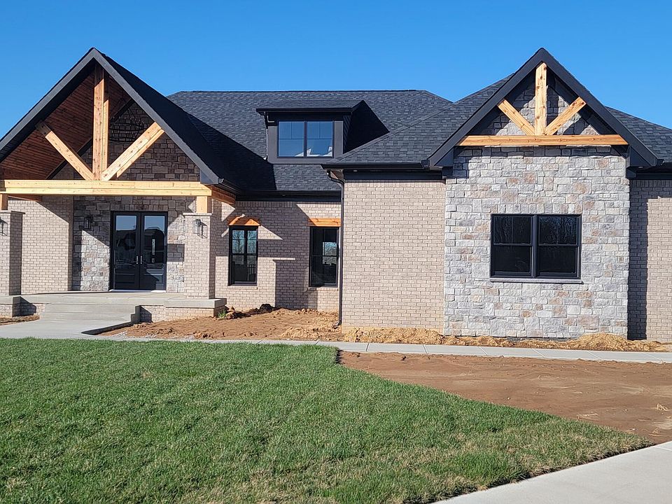 2nd image of 473 Dalton Dr