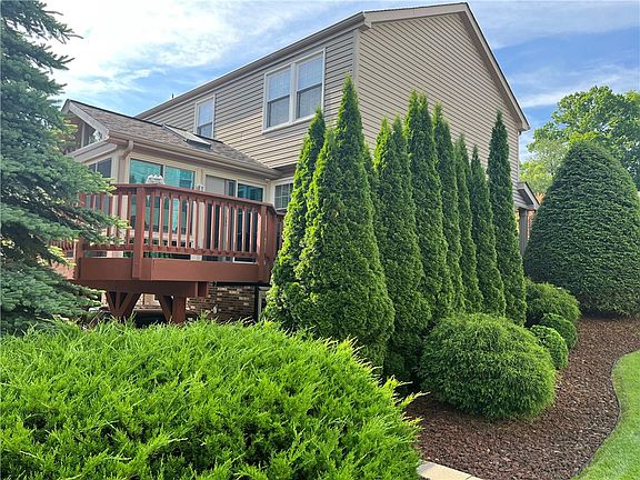5th image of 112 Sandstone Ct
