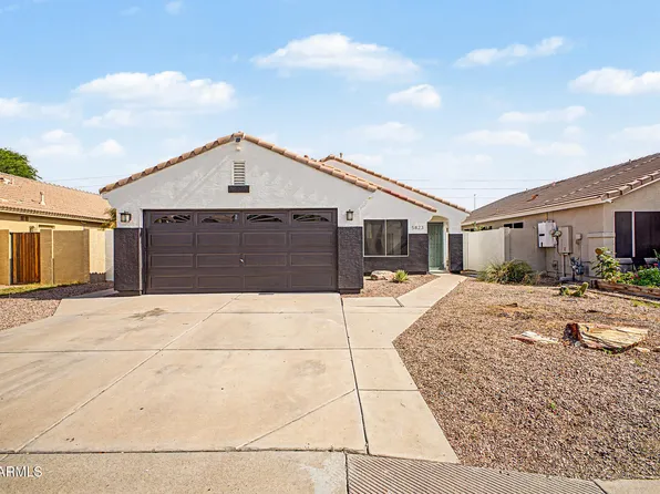 5823 E HOPI Circle, Mesa, AZ 85206