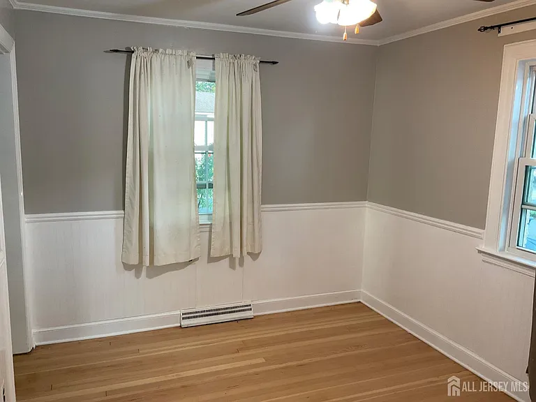 54 Randolph Ave — Photo 8
