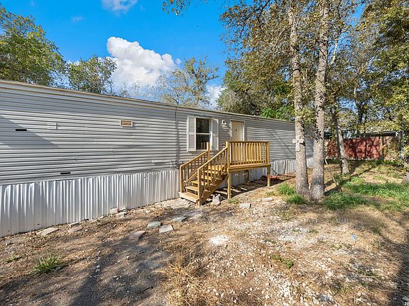 2nd image of 4514 Indian Springs Dr