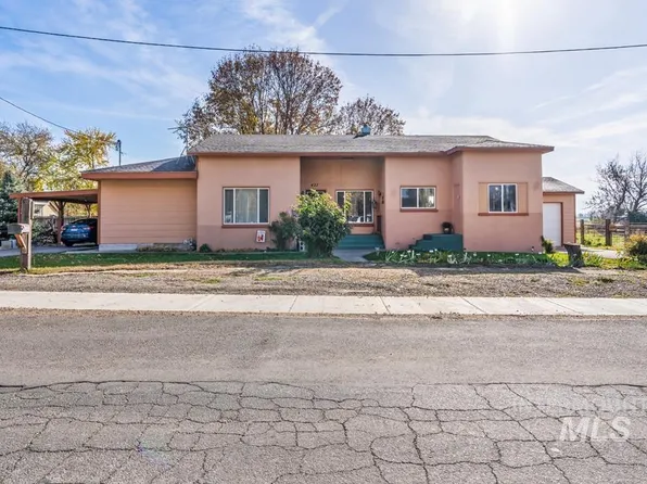 427 Southwest Ave, New Plymouth, ID 83655